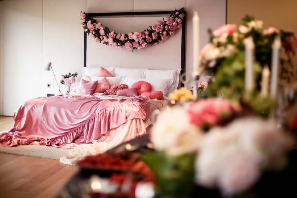 Красивое оформление комнаты невесты
